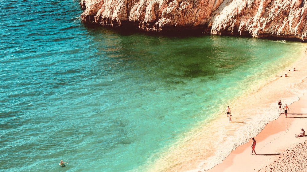 Surfez sans souci sur la plage – carte SIM pour vos vacances sur la côte turque